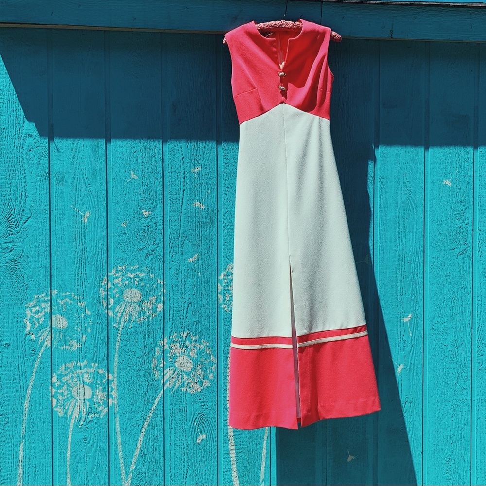 1960’s Vintage MOD Dress